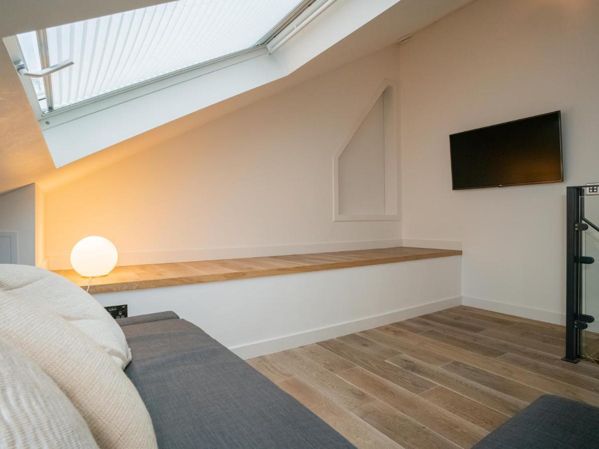 Pass The Keys Stunning 3 Bed Loft Style Apt With Free Parking 에든버러 외부 사진